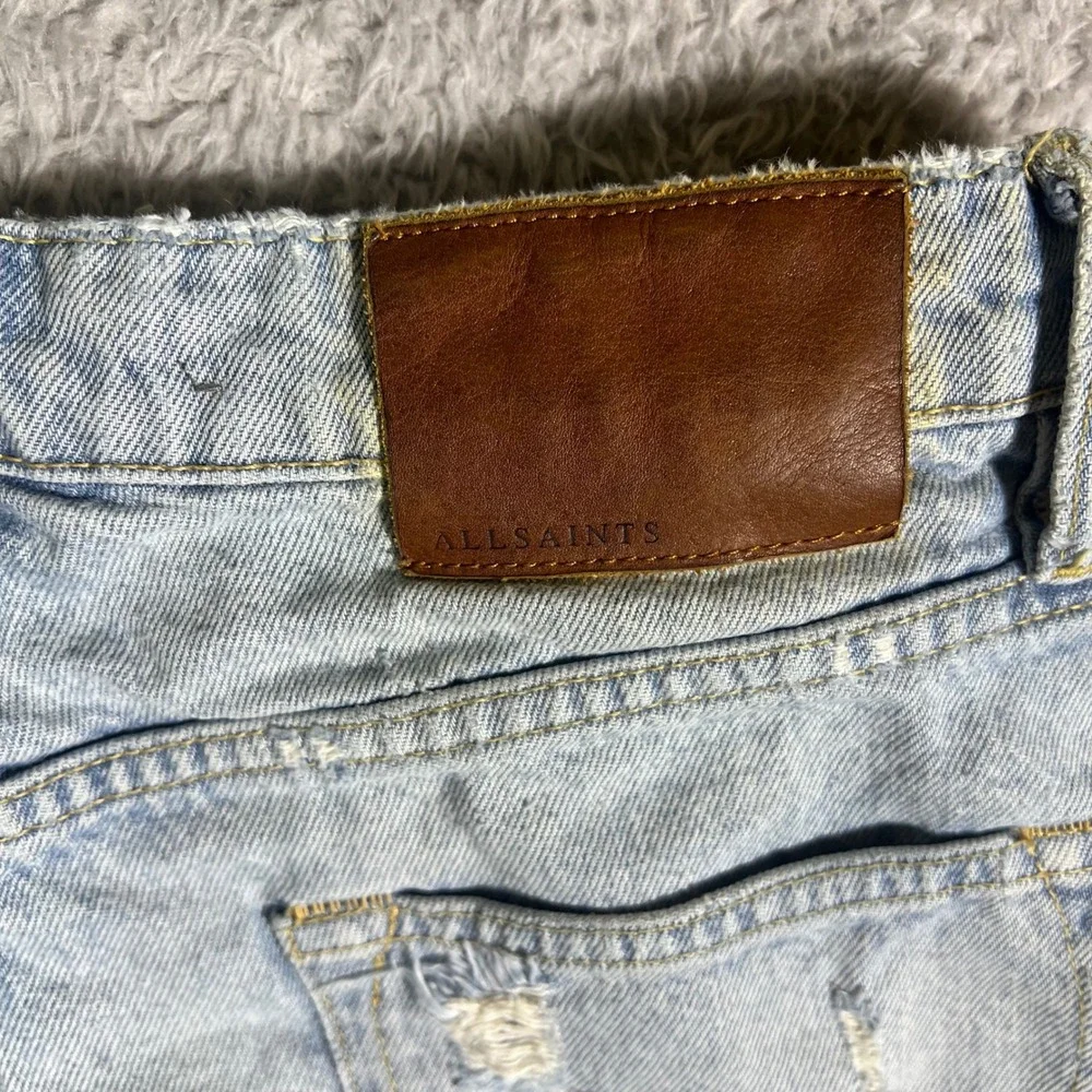 AllSaints Switch Distressed Denim Shorts Light Wash Blue W28 Button Fly Cuffed